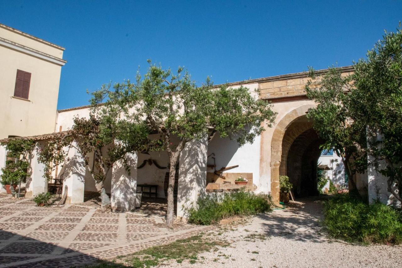Baglio Spano - Antiche Dimore Di Sicilia Bed and breakfast Petrosino